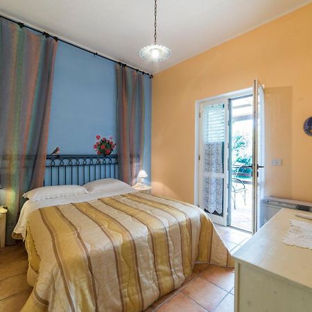 Country House Araba Phoenix Castellabate Buitenkant foto